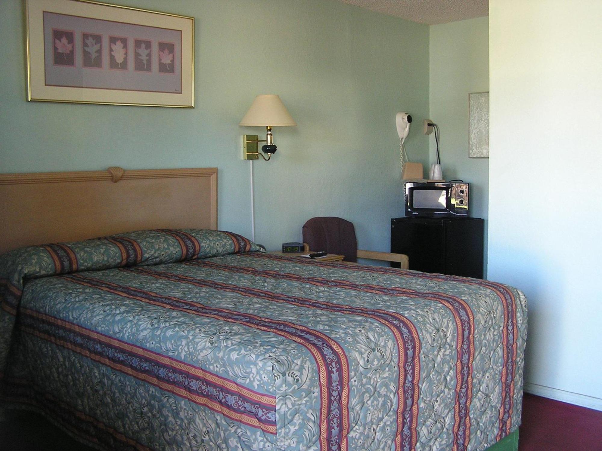 American Inn Motel Many Zewnętrze zdjęcie