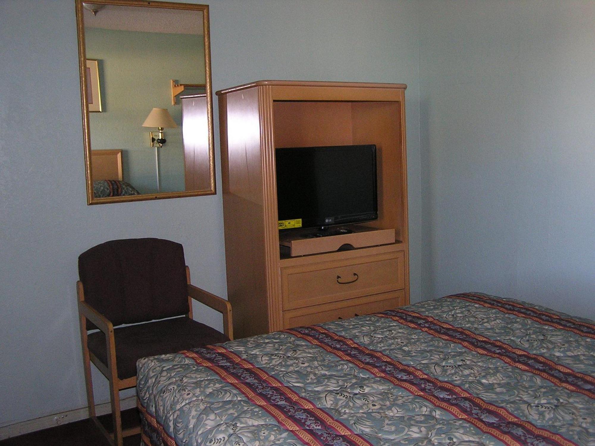 American Inn Motel Many Zewnętrze zdjęcie