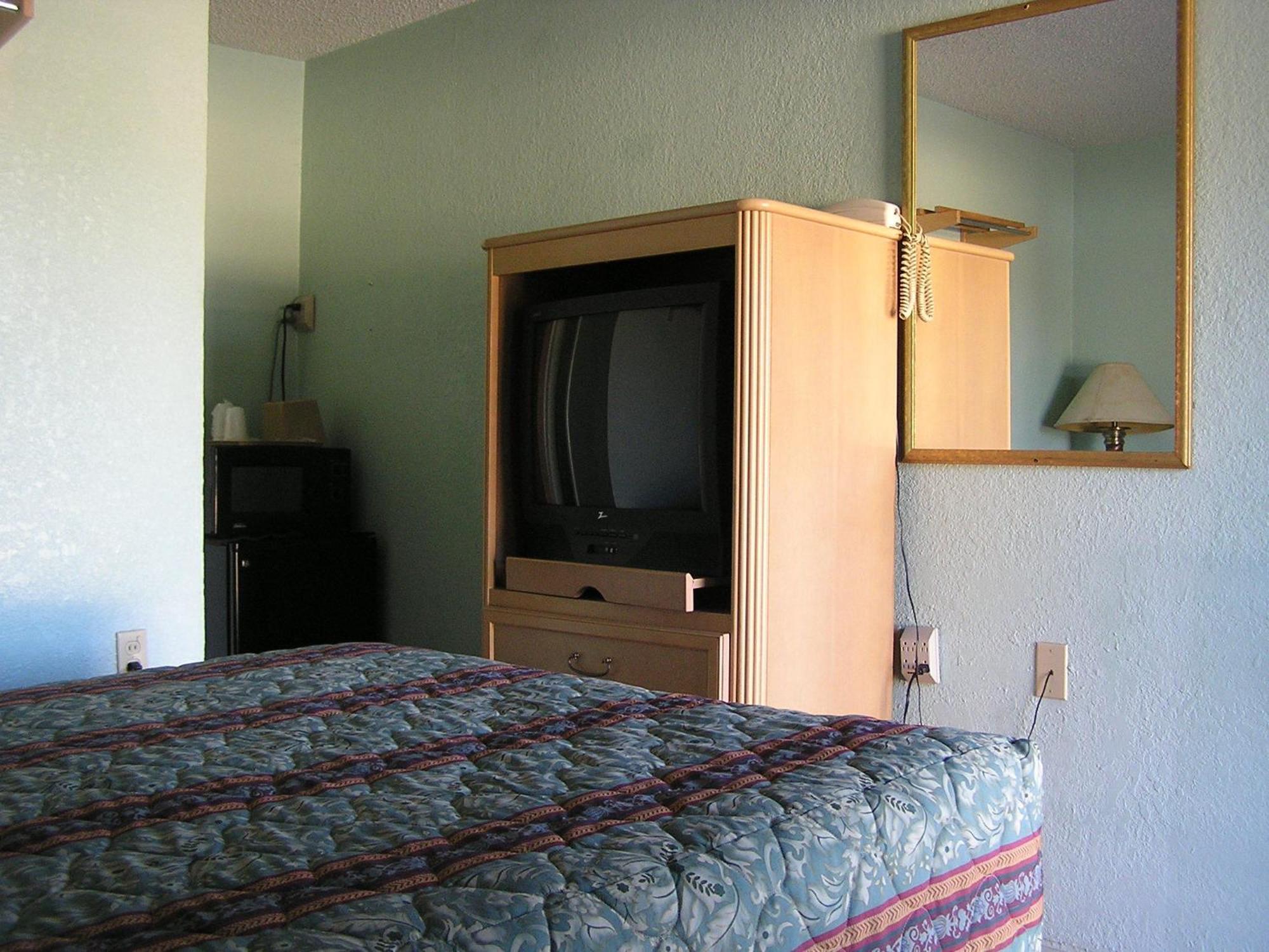 American Inn Motel Many Zewnętrze zdjęcie