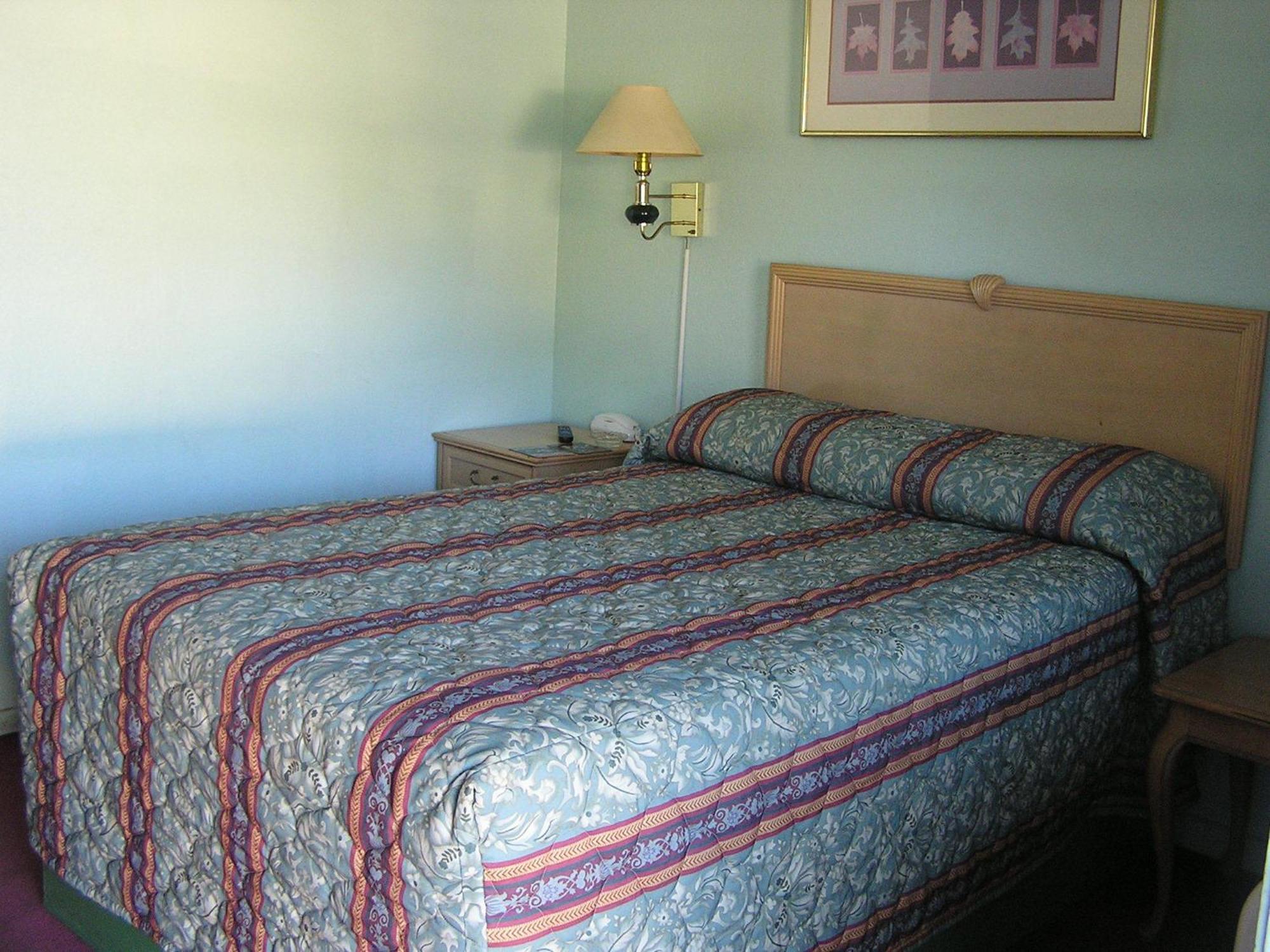 American Inn Motel Many Zewnętrze zdjęcie